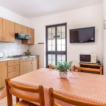 Appartement Milo à Poreč Extérieur photo