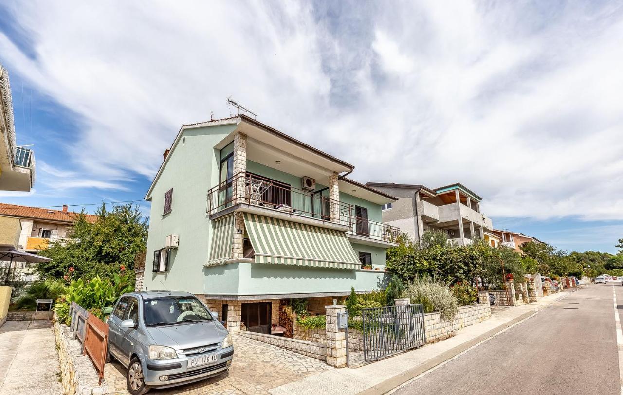 Appartement Milo à Poreč Extérieur photo
