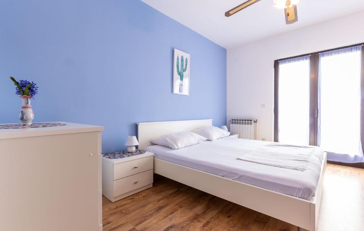 Appartement Milo à Poreč Extérieur photo